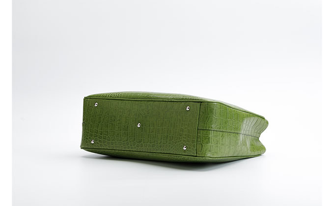 香川県東かがわ市のふるさと納税 イタリアンクロコ　マザーズバッグ　日本製 ファッション かばん トートバッグ 手提げ ショルダーバッグ 牛革