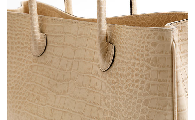 香川県東かがわ市のふるさと納税 イタリアンクロコ　マザーズバッグ　日本製 ファッション かばん トートバッグ 手提げ ショルダーバッグ 牛革