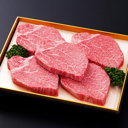 佐賀県神埼市のふるさと納税 【佐賀牛】ヒレステーキ180g×5枚 【お肉 最高級 黒毛和牛 牛肉 高級 厳選 グルメ ギフト お取り寄せ やわらかい 脂少なめ 食べやすい】(H081113)