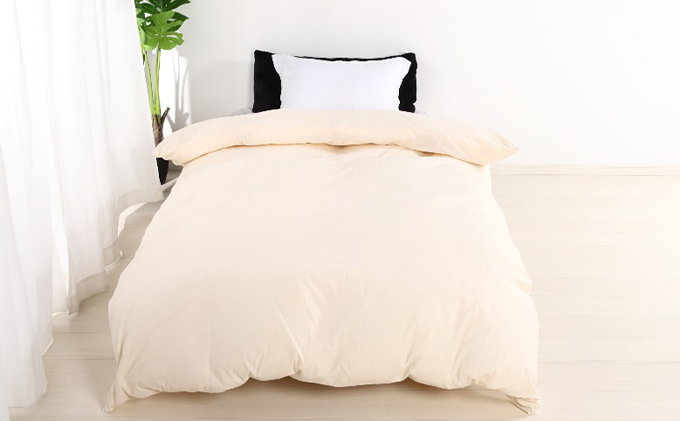 奈良県王寺町のふるさと納税 羽毛布団シングル掛け布団日本製ダウン90％1.0kg立体スクエアキルト8か所ループ付き無地クリーム 寝具 軽量 立体キルト ピュアダウン