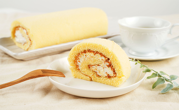 新潟県魚沼市のふるさと納税 モッチリしっとり たわらやロール１本入り お菓子 スイーツ ロールケーキ