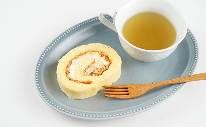 新潟県魚沼市のふるさと納税 モッチリしっとり たわらやロール１本入り お菓子 スイーツ ロールケーキ