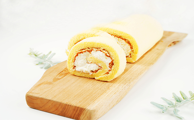 新潟県魚沼市のふるさと納税 モッチリしっとり たわらやロール１本入り お菓子 スイーツ ロールケーキ