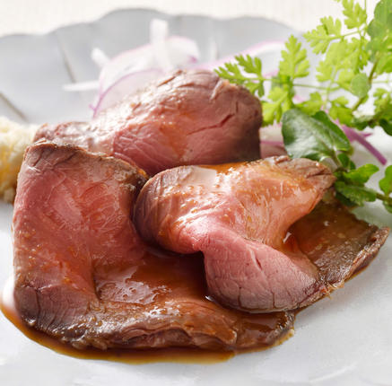 北海道池田町のふるさと納税 北海道 国産 十勝 ローストビーフセット 700g 小分け 3パック 冷蔵 国産牛 ローストビーフ お中元 お歳暮 ギフト 贈答 無添加 ローストビーフ  タレ付き