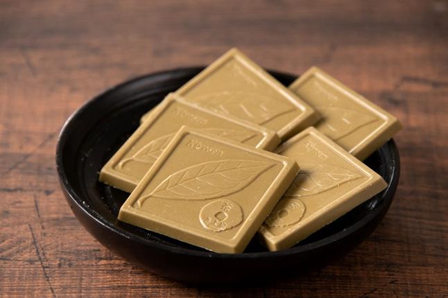 京都府宇治田原町のふるさと納税 京都きよ泉の抹茶・ほうじ茶チョコレート(各19枚入り)〈抹茶 スイーツ お菓子 スイーツ ギフト 宇治抹茶 抹茶 ほうじ茶 チョコ デザート 洋菓子 贈り物 プレゼント チョコレート〉