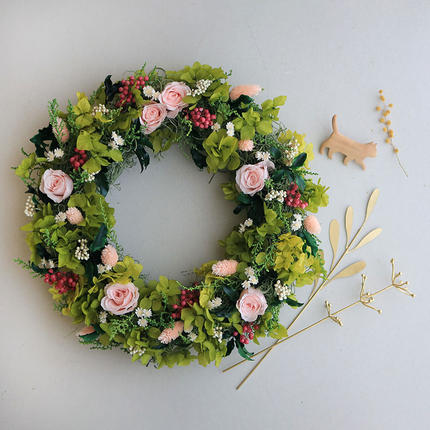 北海道上富良野町のふるさと納税 プリザーブドフラワー フェアリーリース 花 インテリア 装飾品 バラ 薔薇 アレンジ ギフト プレゼント 北海道 上富良野町