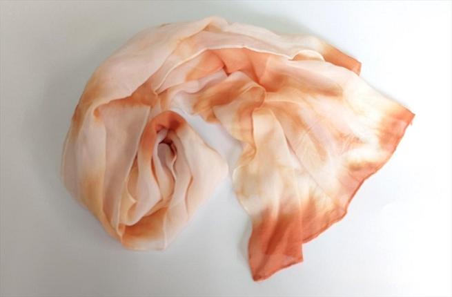 草木染めシルクスカーフ（むら染め） FAA7037 / 山梨県富士河口湖町