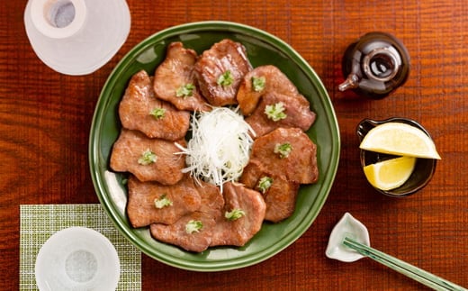 北海道紋別市のふるさと納税 61-4 紋別名物 流氷昆布締め牛肉食べ比べ定期便(3回)