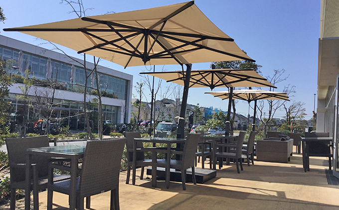 長野県駒ヶ根市のふるさと納税 【タカノエクステリア】ステラ（スクエアタイプ）≪パラソル≫ 庭 自宅 店舗 プールサイド ベランダ 風に強い スタイリッシュ 風抜き機構 転倒防止 破損防止 シンプル おしゃれ