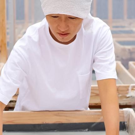 高知県田野町のふるさと納税 【四国一小さなまちのお塩】 塩職人 田野屋青蜂　完全天日塩中粒セット