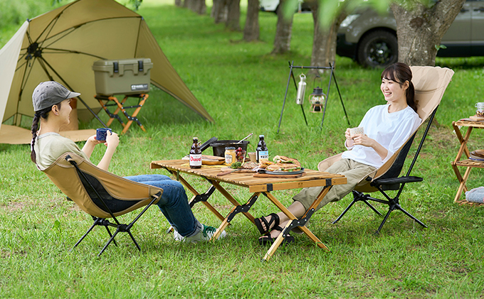 アウトドアテーブル 幅 約120cm HUGEL ウッドロールテーブル WRT-120