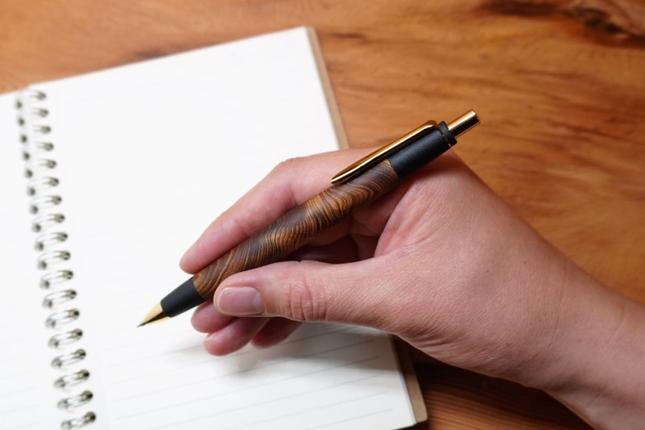 天然屋久杉【光明瘤】無垢シャープペンシル(0.5mm)1本 〈 高級 ペン