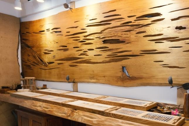 天然屋久杉【極上泡瘤】無垢ボールペン(0.7mm)1本〈 ペン 文具 工芸品