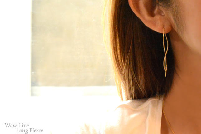 山梨県中央市のふるさと納税 ピアス K10 ロングピアス アメリカンピアス ジュエリーケース付き [シエロ 山梨県 中央市 21470770] アクセサリー ジュエリー アクセ ゴールド 10金 チェーン レディース 線 華奢