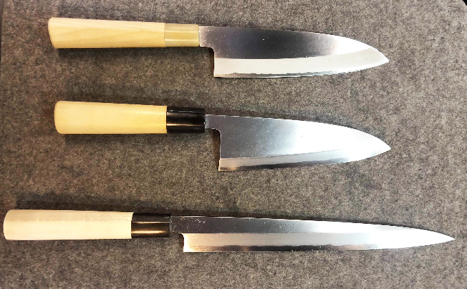 岡山県瀬戸内市のふるさと納税 山鳥毛記念　包丁三点セット 工芸品 キッチン用品