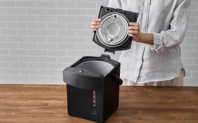 宮城県大河原町のふるさと納税 電気ポット ポット ジャーポット 2.2L メカ式 IMHD-222-B ブラック アイリスオーヤマ 保温 カルキ抜き 空焚き防止 省エネ 小型 ミニポット 湯沸かし 湯沸かし器 シンプル 軽量