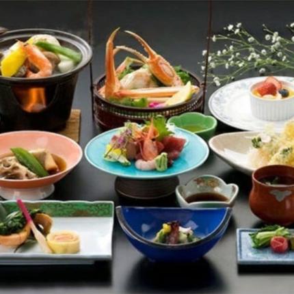 秋田県にかほ市のふるさと納税 にかほ温泉 旅館いちゑ「一泊二食ペア宿泊券（全日プラン）」1月～4月宿泊