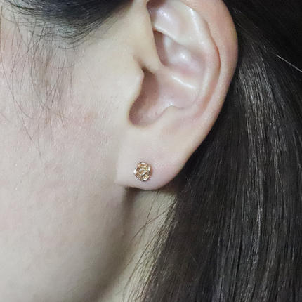 K18 ローズ（薔薇）ピアス / 山梨県甲斐市 | セゾンのふるさと納税