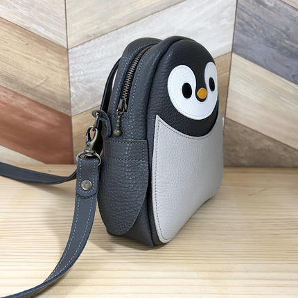 ペンギンミニショルダーバッグ (ダークグレー) 本革使用｜ペンギン