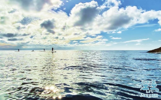 北海道江差町のふるさと納税 《かもめ島マリンピング2025》SUP体験［2名 基本コース60分］　サップ（パドルアウト）　ボード・パドル・ライフジャケットレンタル　町民インストラクターがサポート　アクティビティ　マリンスポーツ　海洋体験　檜山道立自然公園特別エリア