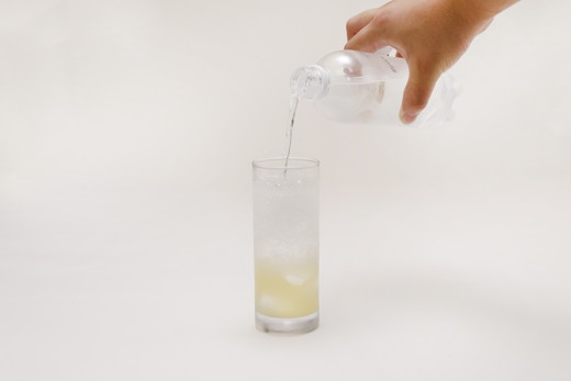 愛媛県鬼北町のふるさと納税 ゆずの里ロイヤル720ml×2本 | 希釈用 柚子 ゆず ギフト お祝い 内祝い 老舗 愛媛県 鬼北町 高田商店　※離島への配送不可