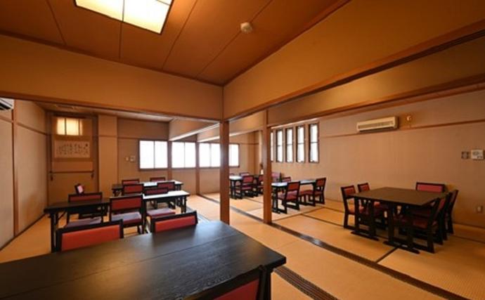 岐阜県関ケ原町のふるさと納税 6ヶ月定期便 三河一色産 備長炭手焼き 昭和9年創業 魚しげのこだわりのうなぎ 蒲焼 2切れ×3パック