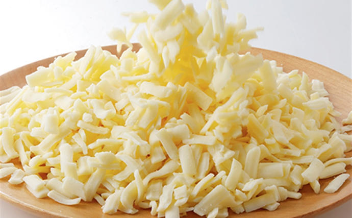 北海道幕別町のふるさと納税 よつ葉 「北海道 十勝シュレッドチーズ[要加熱]」2kg【 よつ葉 美味しい チーズ グラタン ピザ 大容量 業務用 北海道 十勝 幕別 】