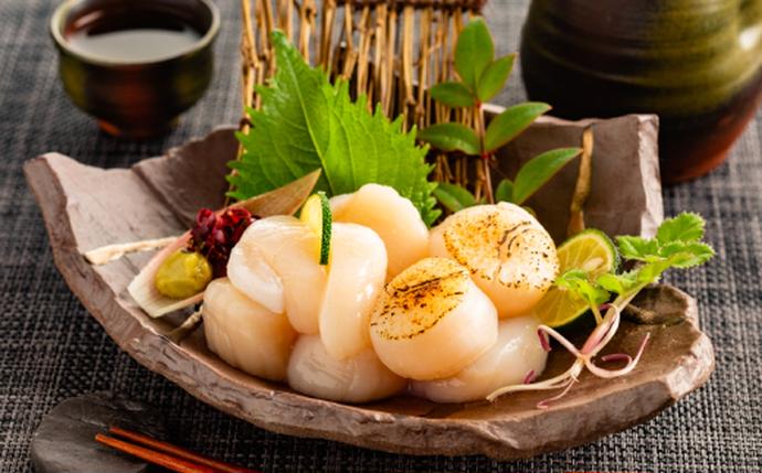 北海道紋別市のふるさと納税 22-146 北海道オホーツク海産ホタテ玉冷バラエティサイズ(1kg)｜ 訳あり サイズ不揃い