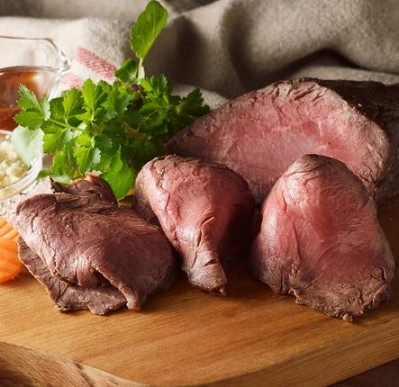 北海道池田町のふるさと納税 北海道 国産 十勝 ローストビーフセット 950g 小分け 3～4パック 冷凍 国産牛 お中元 お歳暮 ギフト 贈答 無添加 ローストビーフ  タレ付き