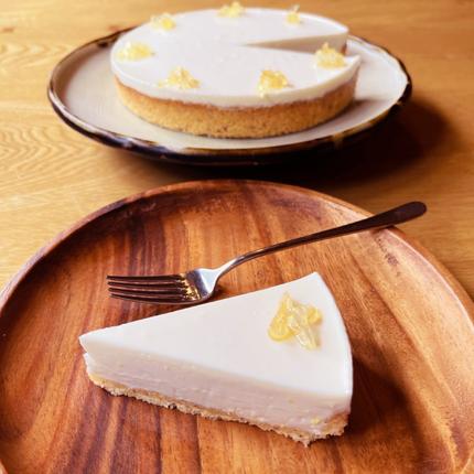 北海道紋別市のふるさと納税 170-39 Cafe ほの香のまるごとスイーツ定期便（10種類10回）