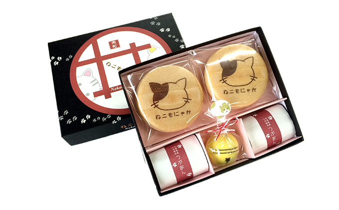 京都府宇治田原町のふるさと納税 〈京の老舗〉かわいい和スイーツ「ねこもにゃか」10箱セット〈スイーツ 和菓子 生菓子 最中 もなか 粒あん ゼリー 金平糖 こんぺいとう 和三盆糖 ねこ 猫 ギフト 贈り物 飲料 加工食品〉 お菓子