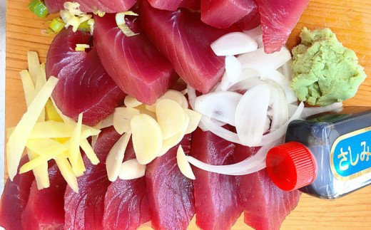 高知県田野町のふるさと納税 【四国一小さなまち】ヤマシン特選土佐の鰹タタキとさしみセット