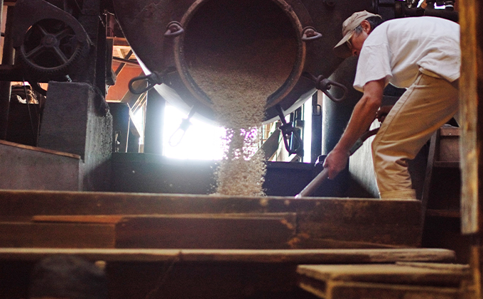 静岡県浜松市のふるさと納税 明治屋醤油（醤油4種・ソース2種・味噌２種＋クッキー2コ・山女魚甘露煮１コ）【配送不可：離島】 しょうゆ 米味噌