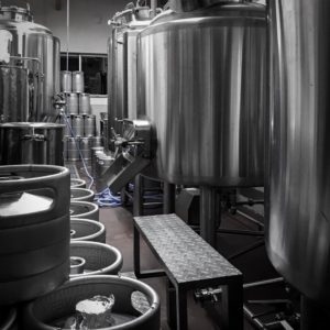 兵庫県西脇市のふるさと納税 クラフトビール「シュガーストロベリー」10本セット～西脇市産いちご使用のフルーツエール～（24-17）