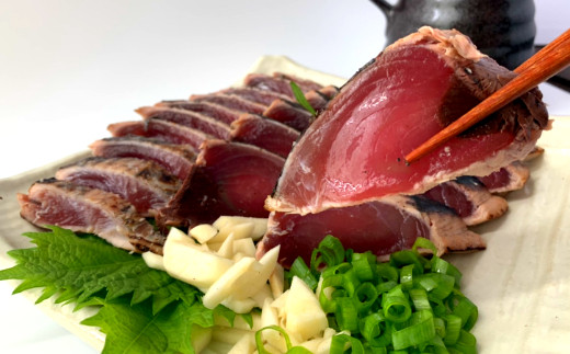 高知県田野町のふるさと納税 【四国一小さなまち】 ≪期間・数量限定≫  ★訳あり★  高知県産カツオのわら焼きタタキ（自家製タレ付）１.８ｋｇ