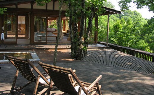 鹿児島県霧島市のふるさと納税 PK-002 天空の森「霖雨の森」ペア宿泊券(1泊2食付)温泉付きヴィラで完全プライベート1泊2食付きペア宿泊チケット【天空の森】宿泊 旅行 チケット 宿泊券 温泉 旅行券 温泉 高級宿